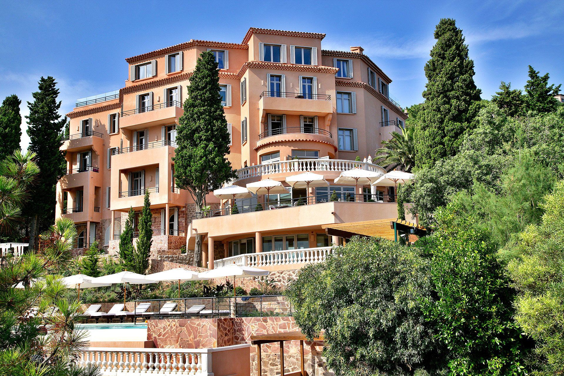 Hotel Tiara Yaktsa
