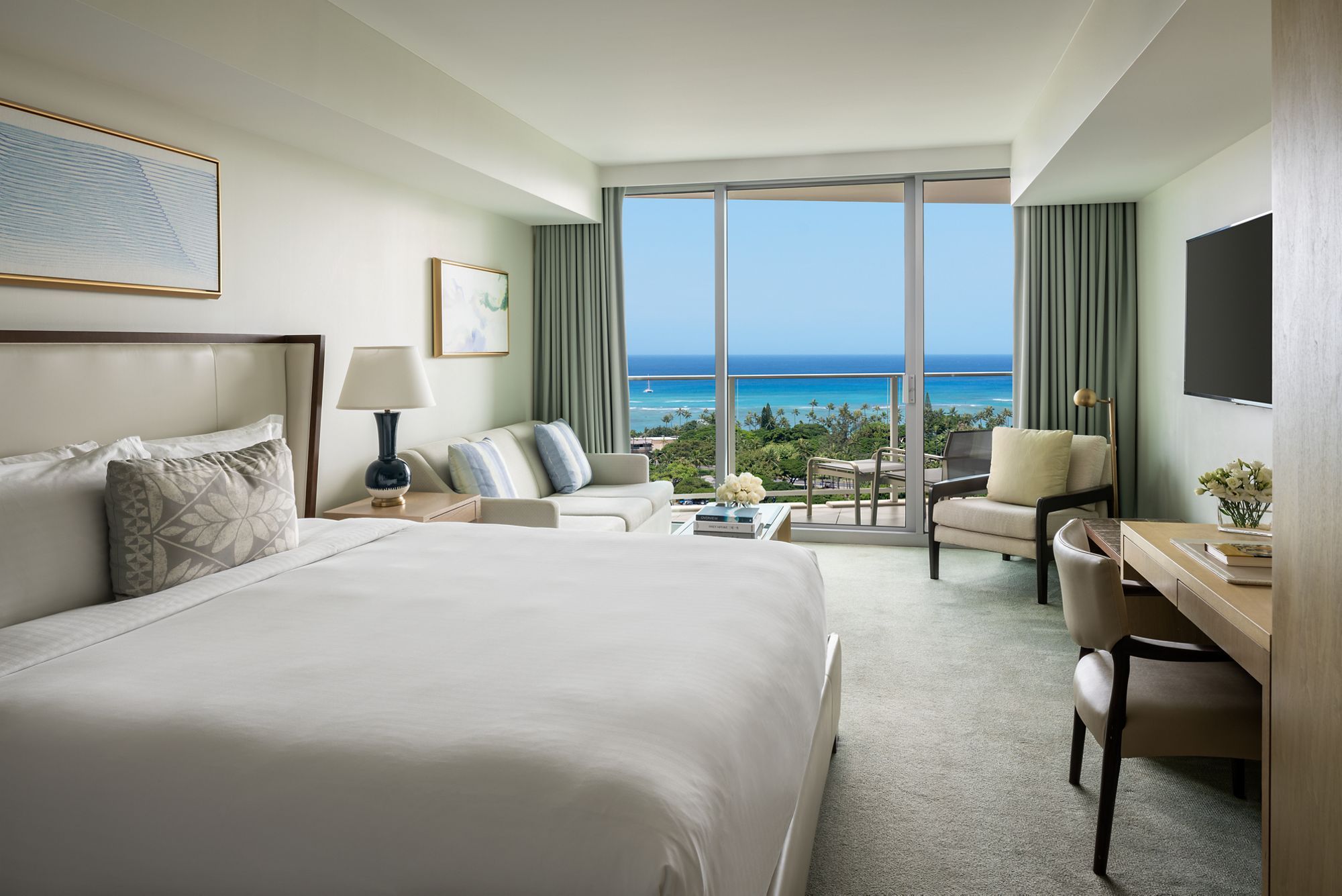 Ritz-Carlton Residences Waikiki Beach