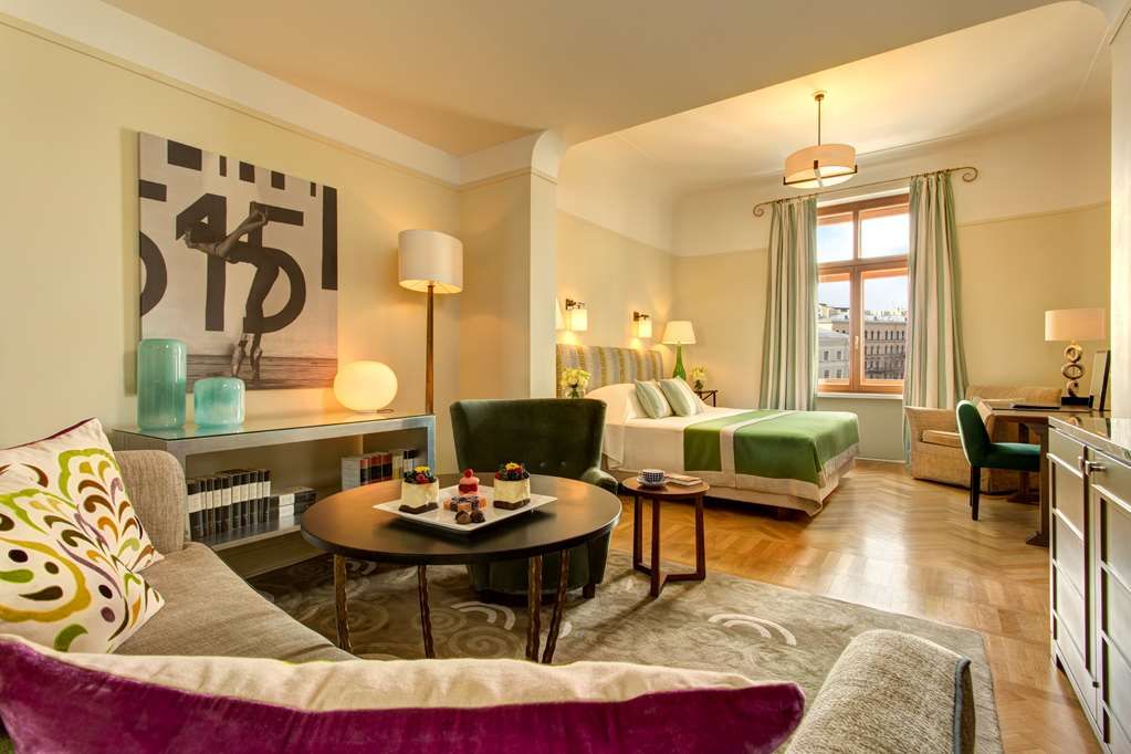 Rocco Forte Hotel Astoria
