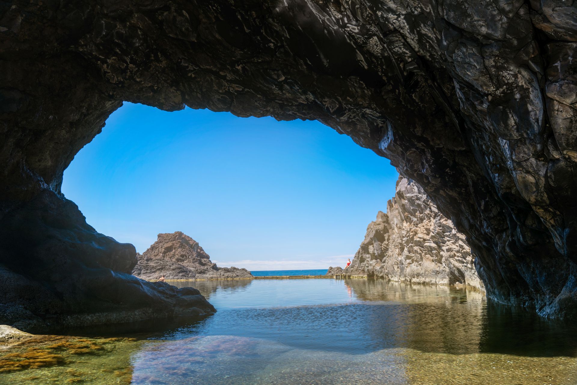 Natürliche Erfrischung – Baden in den Naturpools von Madeira